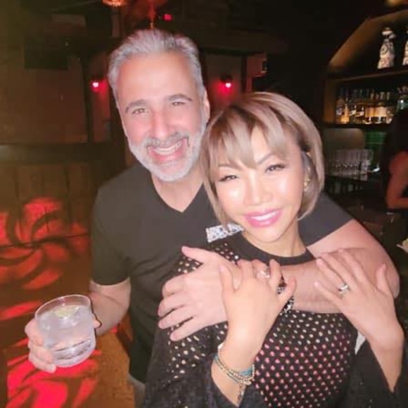 Meet your Posher, Joanne - Picture 1 of 1